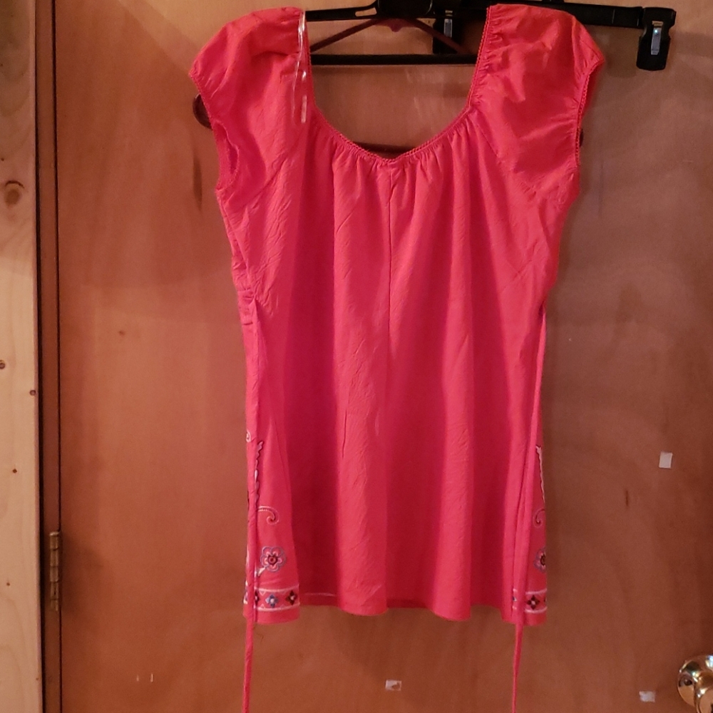 Womens blouse - Picture 2 of 3